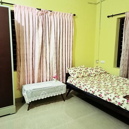 Appartamento Pebbles Kozhikode Esterno foto